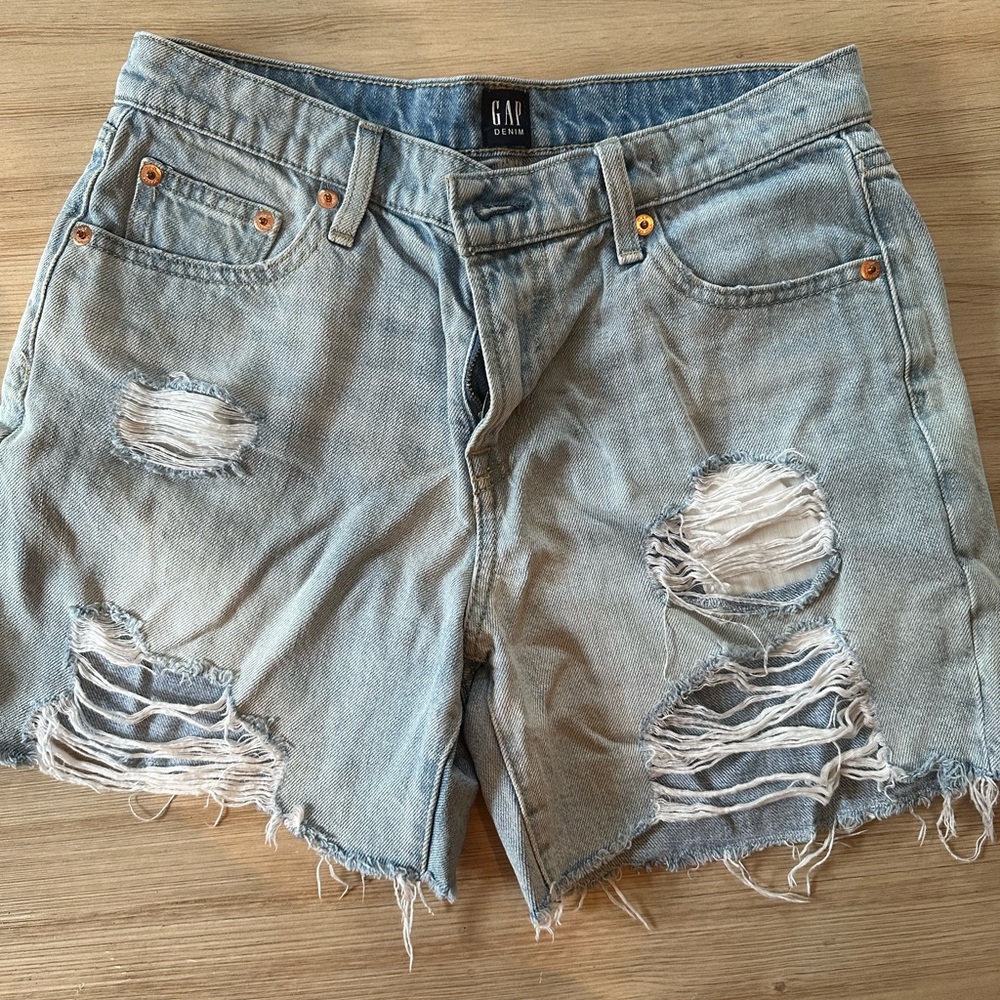 GAP distressed mom Jean shorts